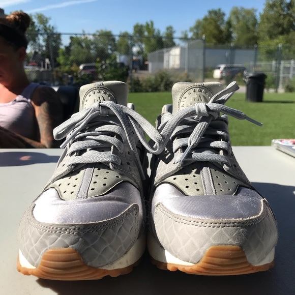 Nike Huaraches Size 7 - Picture 7 of 7